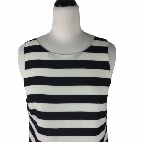 Monteau Black/White Striped Sheath Dress - Cutout Back, Small - Picture 4 of 6